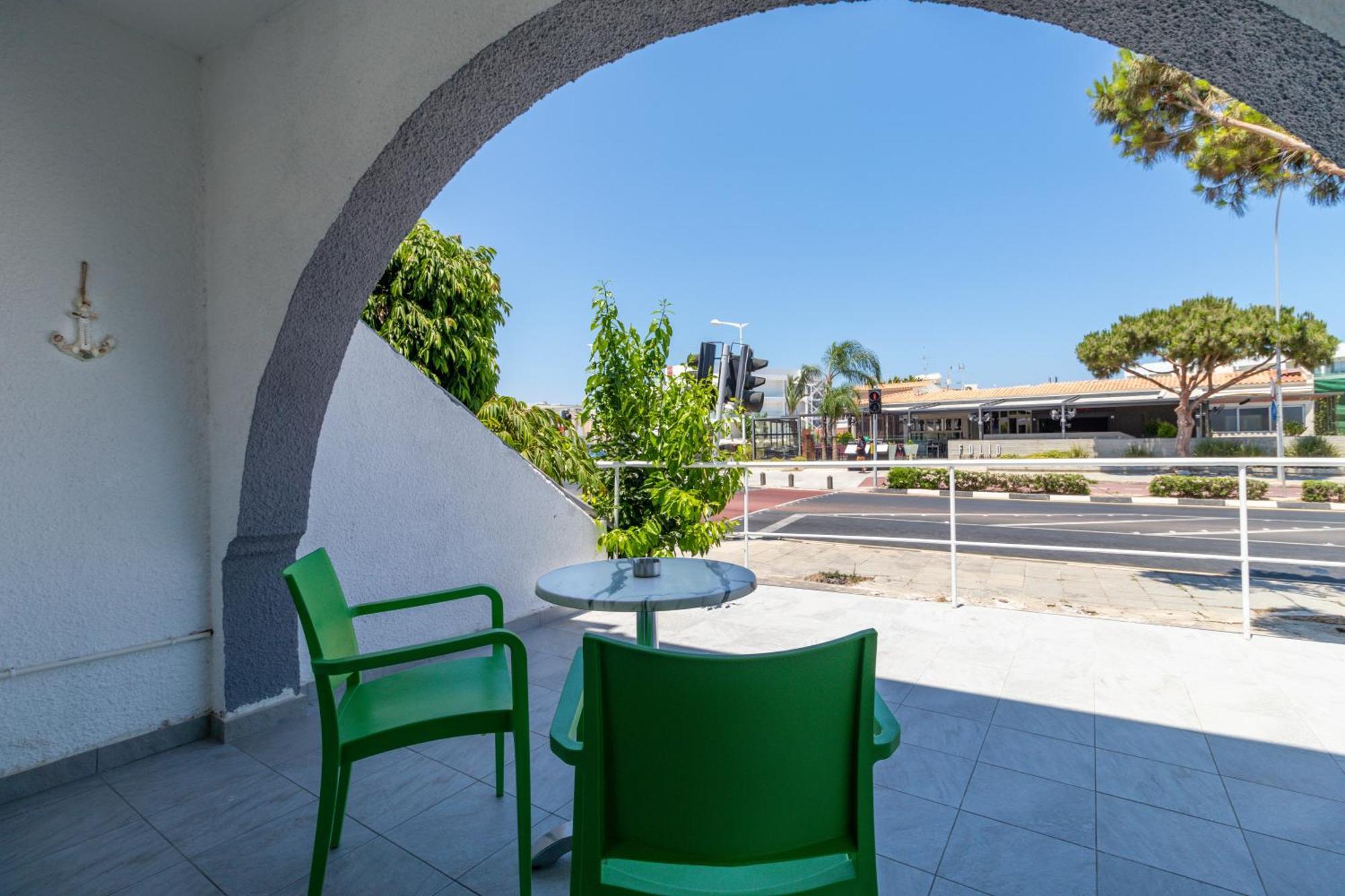 Leucolla Hill & Sea Apartment Protaras Ruang foto